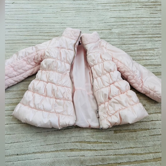 Tahari Other - Cute Tahari 24 months girl's winter coat in light pink